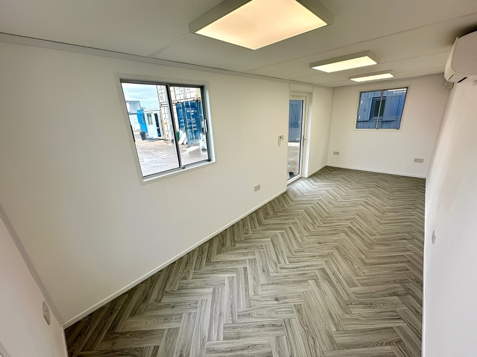 21ft x 8ft Custom Office Cabin – Refurbished Portable Building with A/C ...